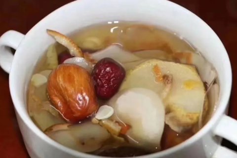 虎乳菌搭配什么煲汤止咳化痰？虎乳菌煲汤做法与功效